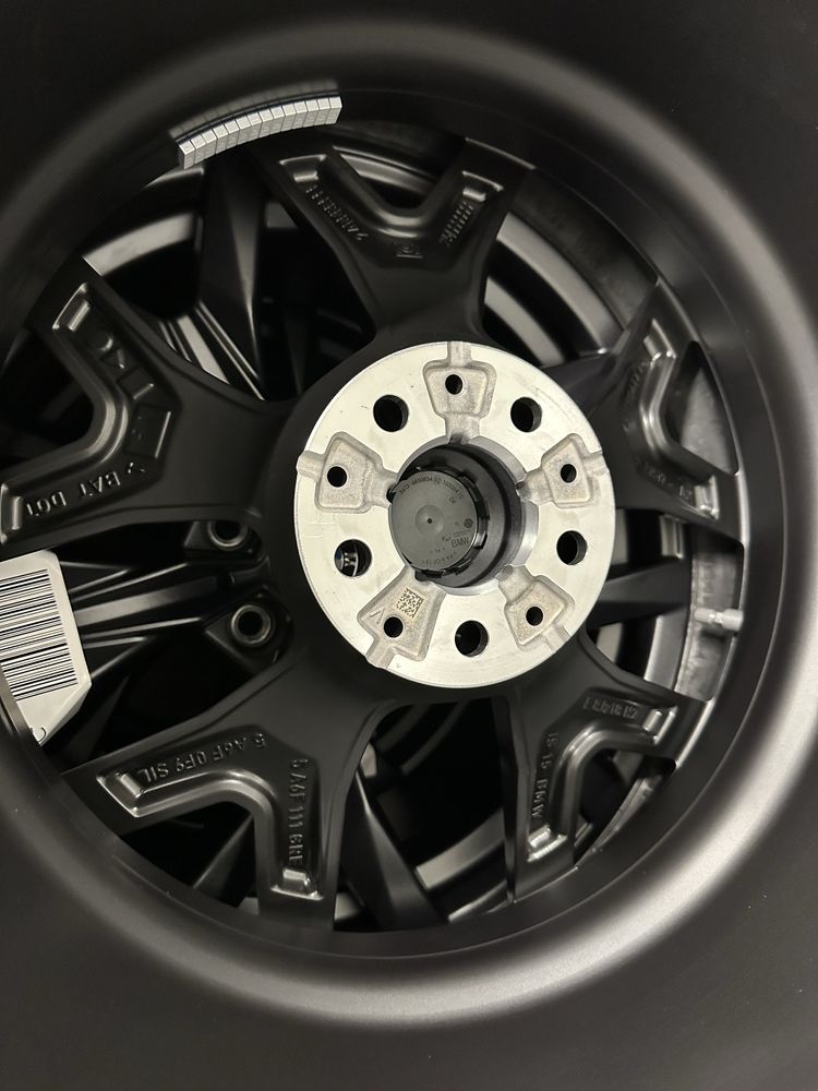Nowe oryginalne koła zimowe alufelgi 18 BMW X3 G45