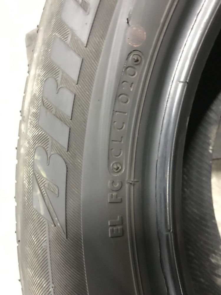 BRIDGESTONE 225/60r17 пара резина шини б/у склад оригінал літо