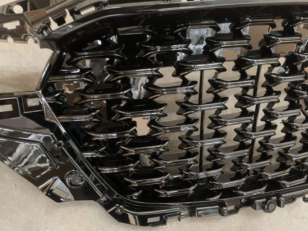Решітка радіатора мазда цх5 mazda cx5 2022
