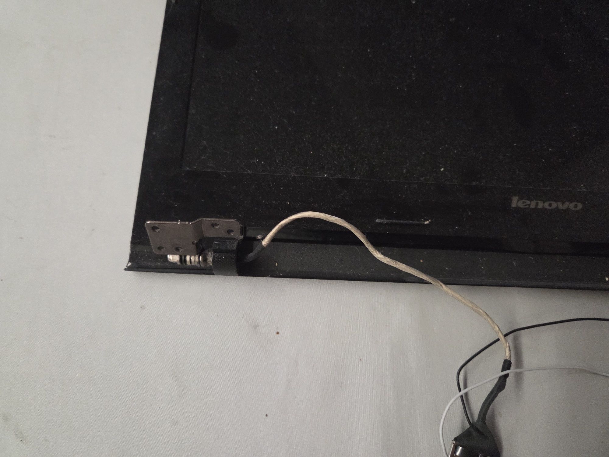 Sprzedam klapę matrycy do laptopa Lenovo G50-70