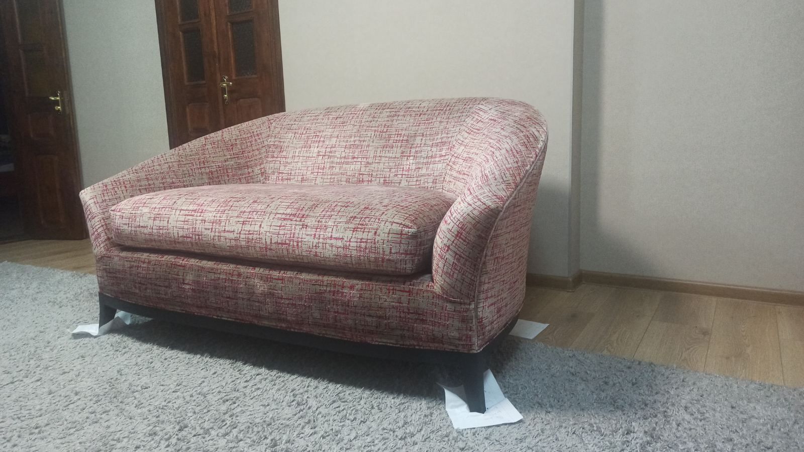 Продам диван - кресло Loveseat