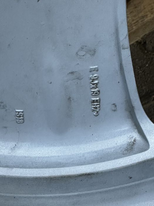 Диски 5 *120 R19 BMW 9J IS - 9J iS 48