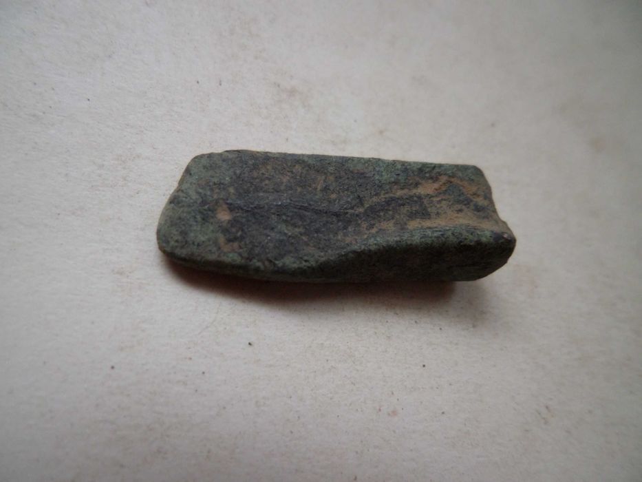 'Peça' antiga em Bronze. Talvez algum tipo de Ferramenta