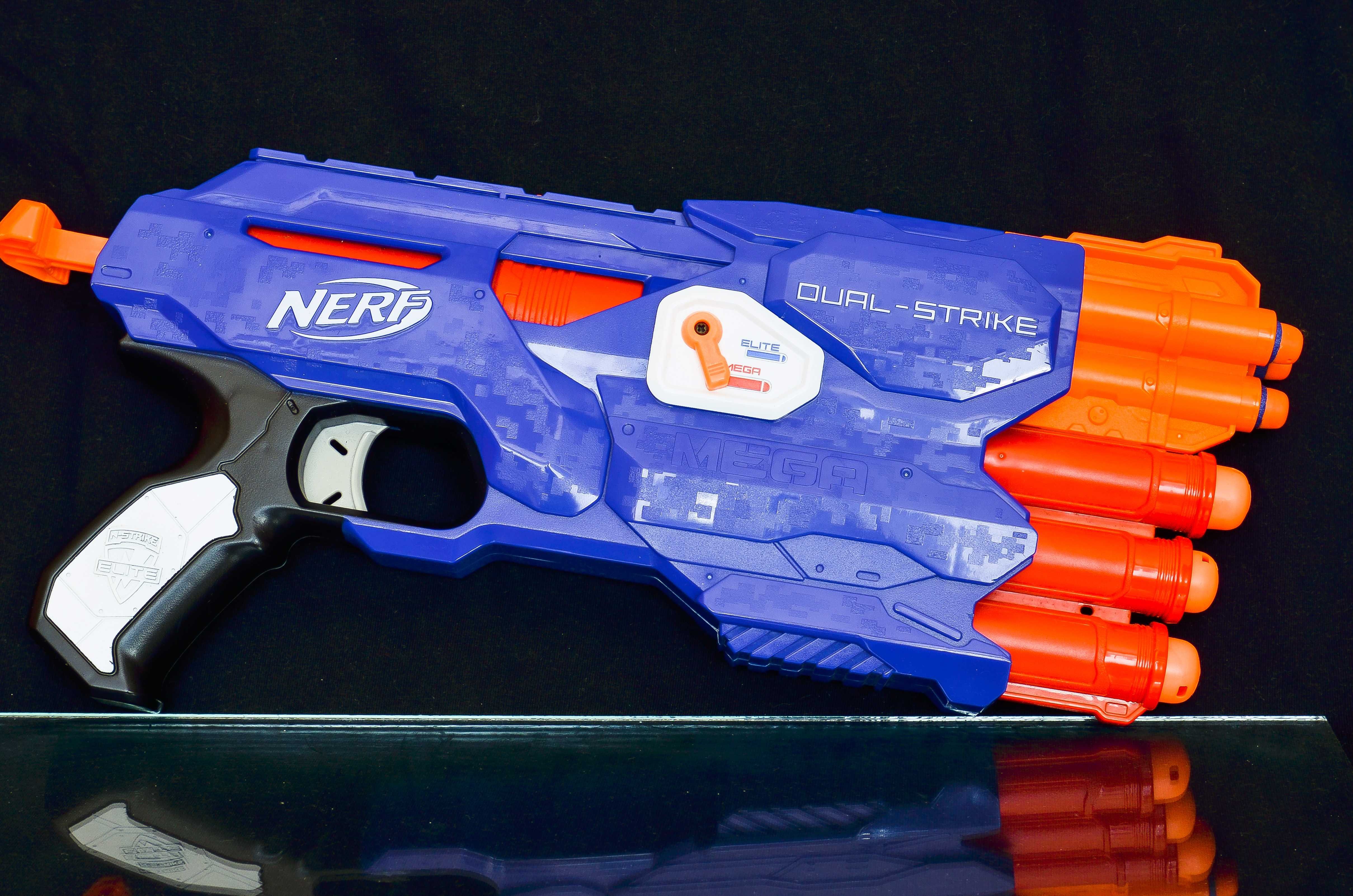 Hasbro Nerf Dual Strike B4620