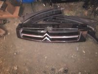 Peugeot partner grill