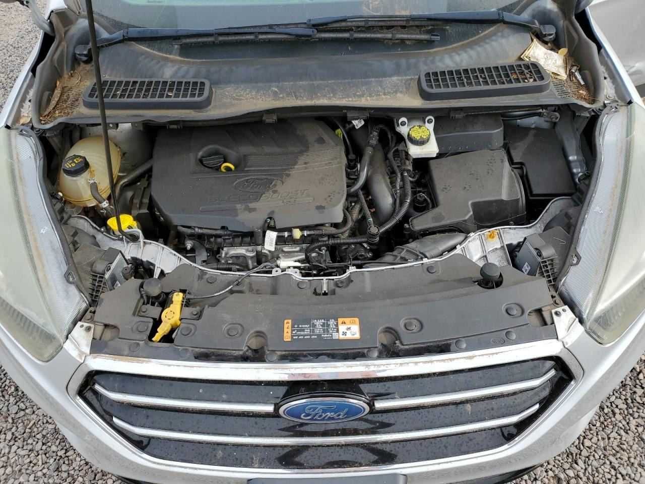 Ford Kuga ESCAPE SE 2017 części
