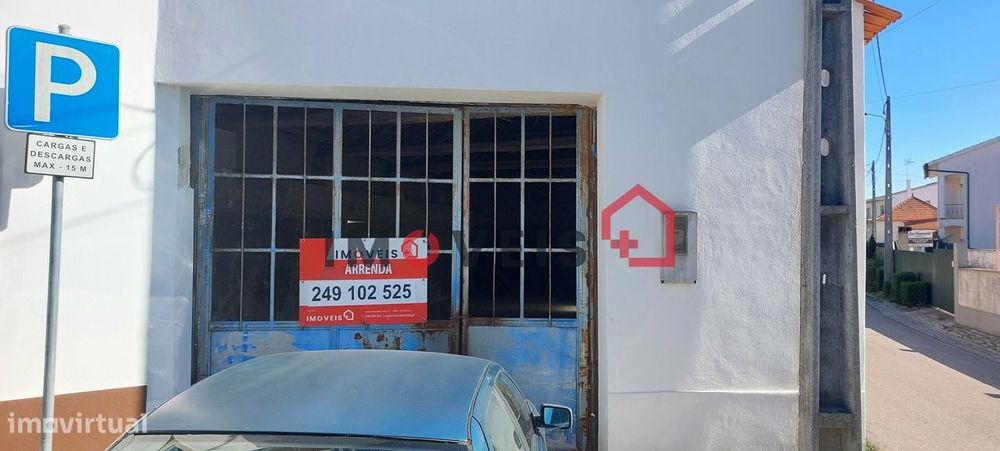 Barracão entre Ourém e Fátima