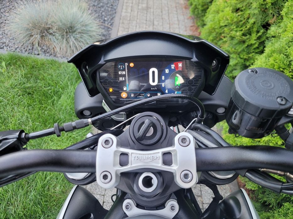 Triumph street triple 765R Zamiana