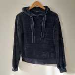 Mięciutka bluza z kapturem S 36 8 QED London