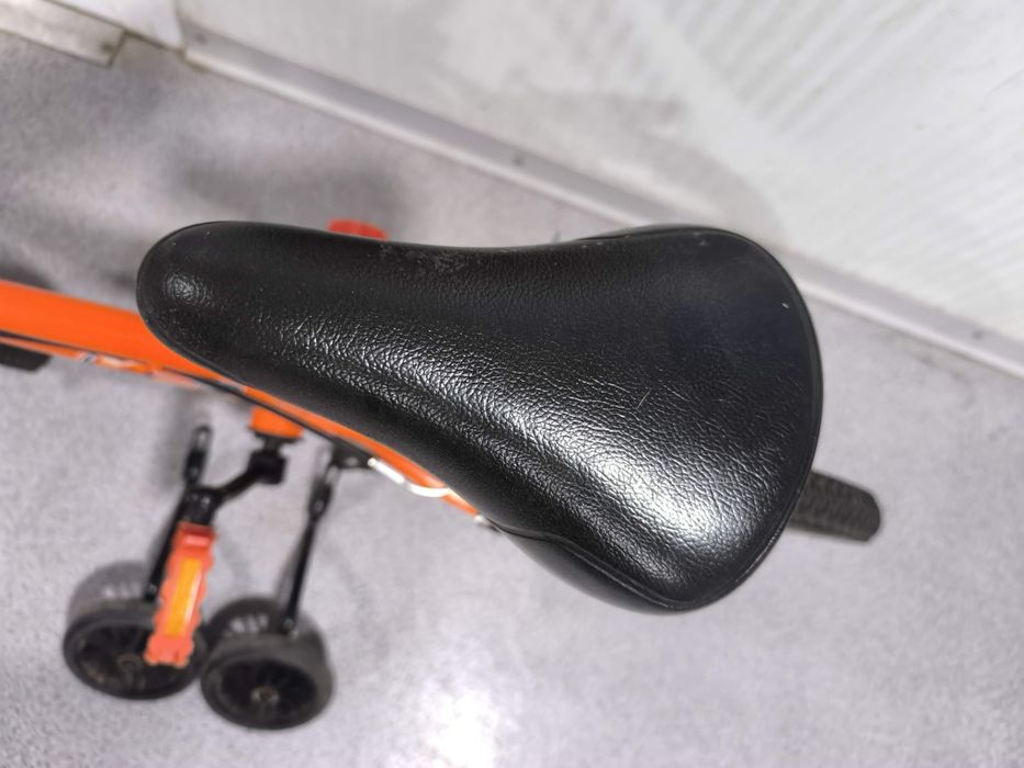 Bicicleta de criança (4-8 anos) com rodinhas