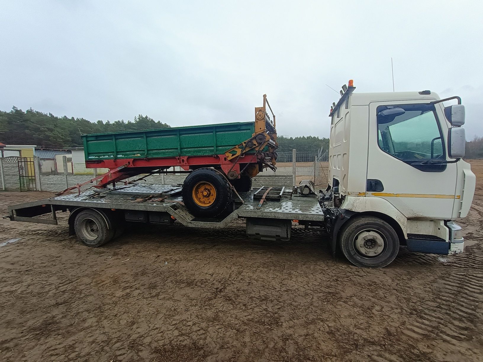 Transport maszyn ciągników przyczep wózków do 7 i 14 ton cały kraj
