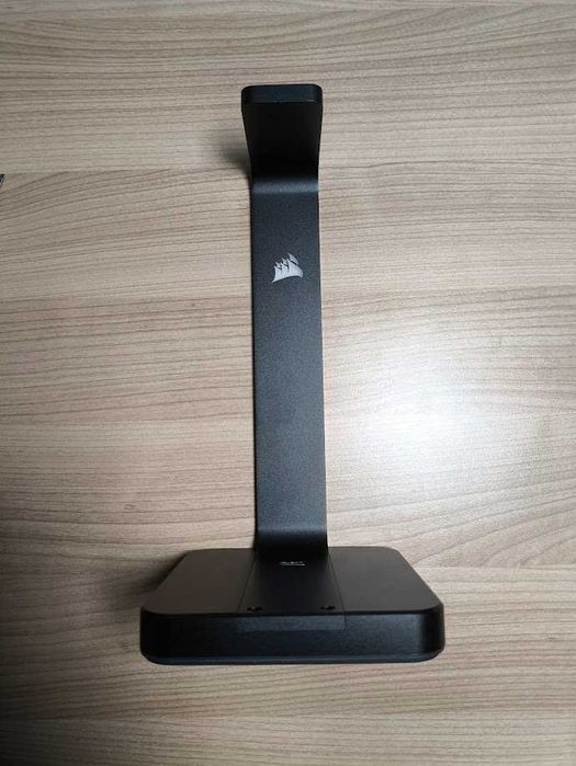 Corsair Premium Stojak na Słuchawki z Aluminium