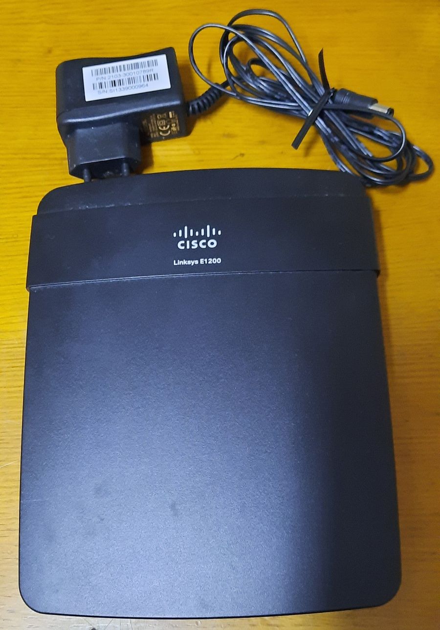 Router Cisco e1200