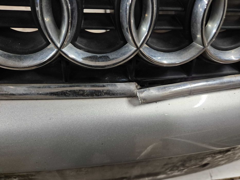 Audi s3 il Zderzak przód grill napis quattro audi s3 8l