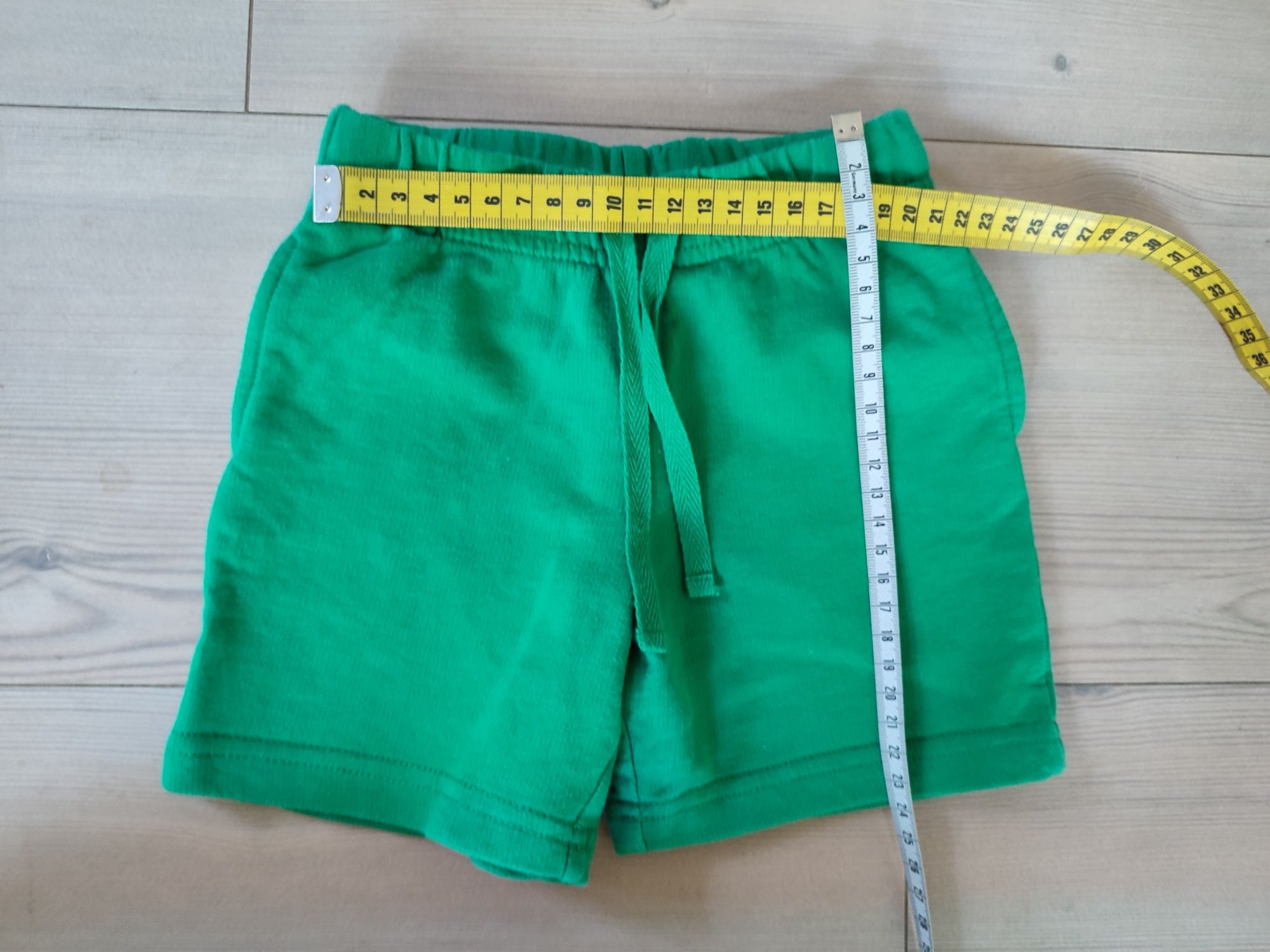 Miniwear szorty spodenki dresowe na lato 74 zielone next h&m