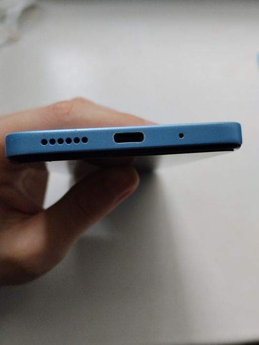 Xiaomi 12 продам