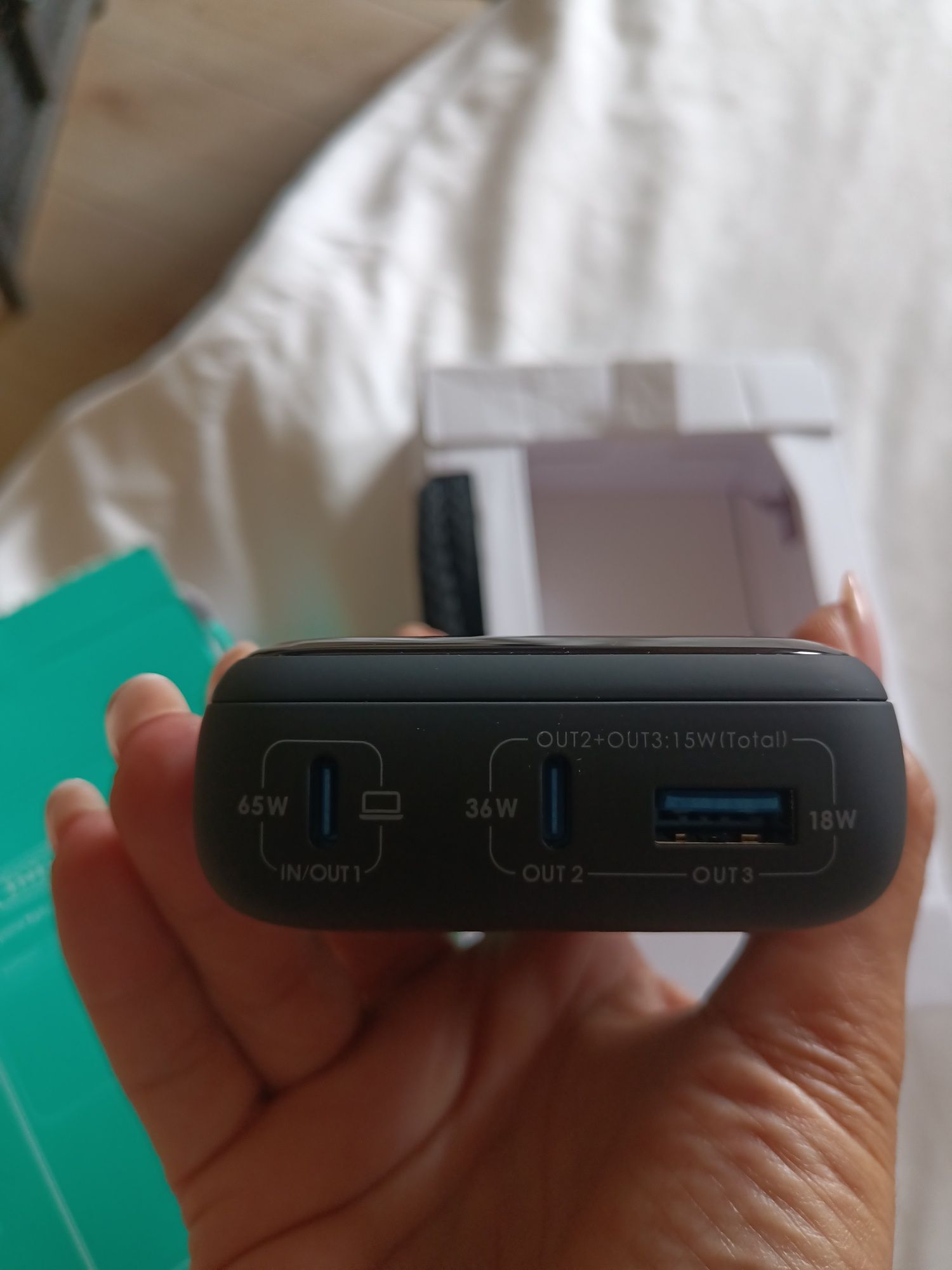 Iniu Power bank fast charg 20000mAh/65Wh