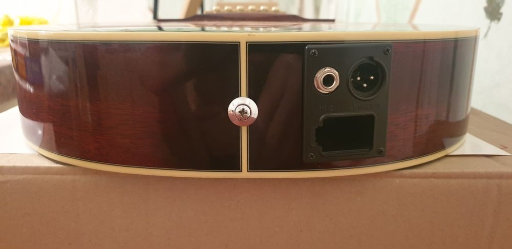 Електроакустична електрокласична гітара Cort Ibanez Virginia