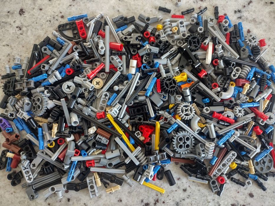 LEGO Technic miks - 0,25 kg