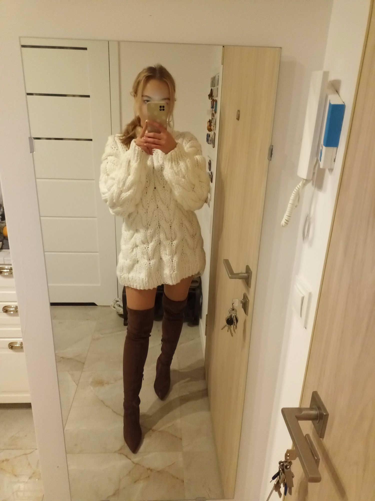Handmade włóczka sweter długi ozdobny splot