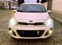 Kia Rio 1.1 CRDi 75 CV / 4.5LT/100 / NACIONAL/ 2012 / 115000KM