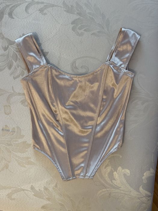 корсет світло бежевого кольору / корсетний топ