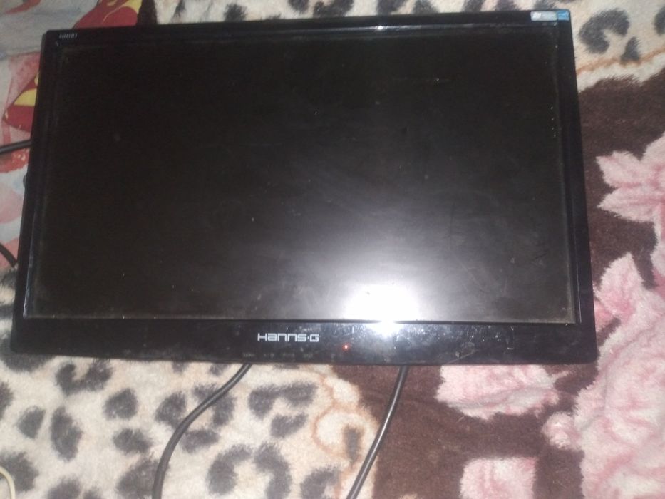 Продам монитор HANNS-G.