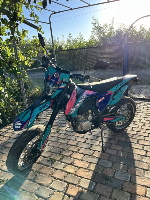 Geon gns 300 motard