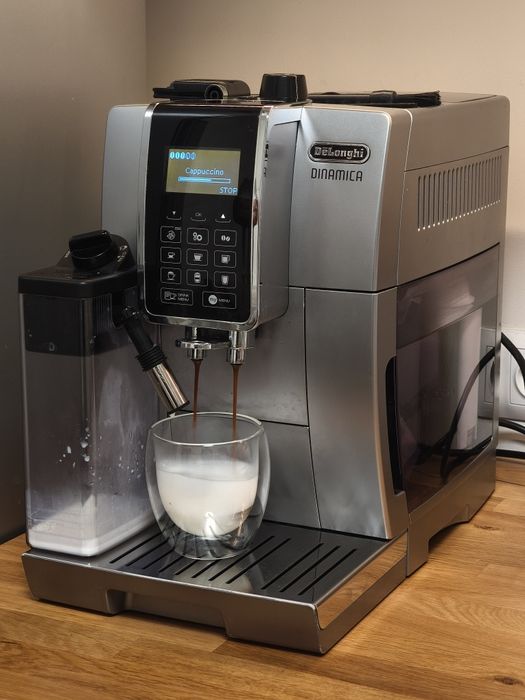 Ekspres do kawy DeLonghi Dinamica