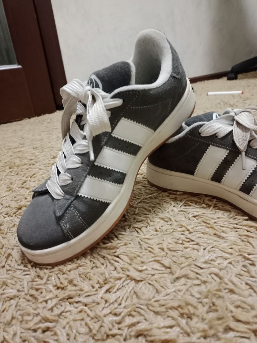 Кросівки Adidas campus
