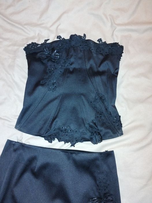 Продам жіночий вечірній костюм