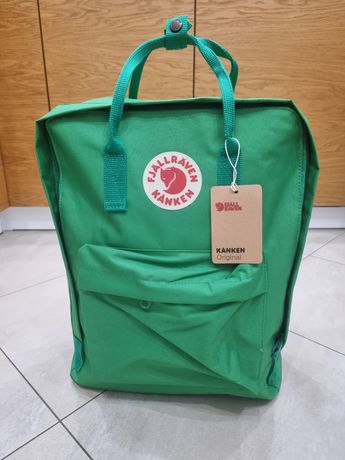 Nowy z metką plecak Fjallraven Kanken Classic wym. 45x35x11 cm.