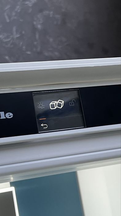 |LUXURY| Side by Side Miele KFN 7795 NoFrost BioFresh IceMaker