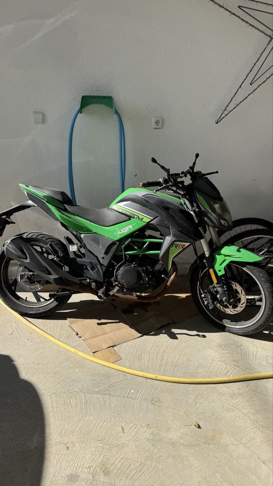 Moto Fosti F51 RR - FT125 - 22D (2019) – 1.000€