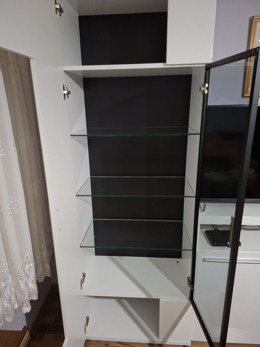 KOMODA pokojowa  częściowo oszklona