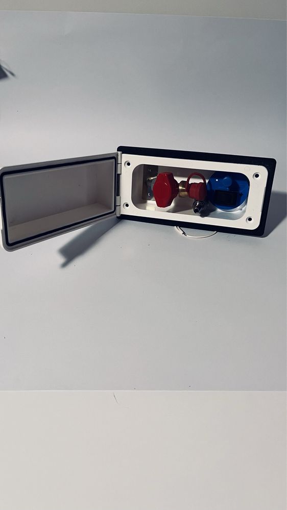 Adaptador para Acessorio Autocaravana Comet- Ligação Exterior Gas Agua