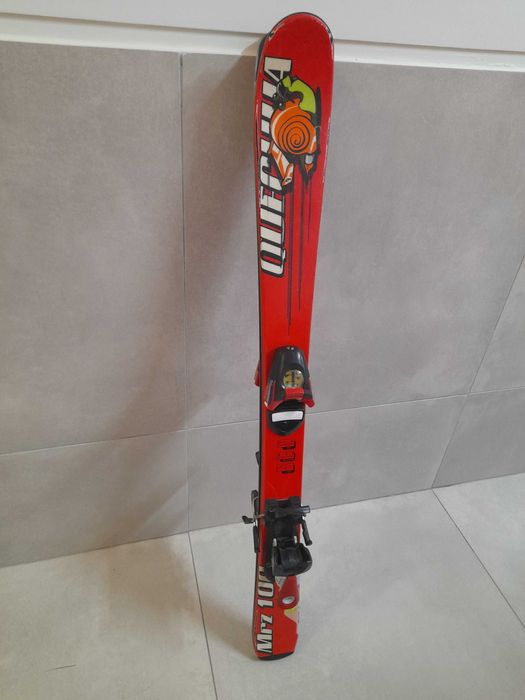 VENDO SKIS de criança Quechua (100 cm) - Só 60 eur
