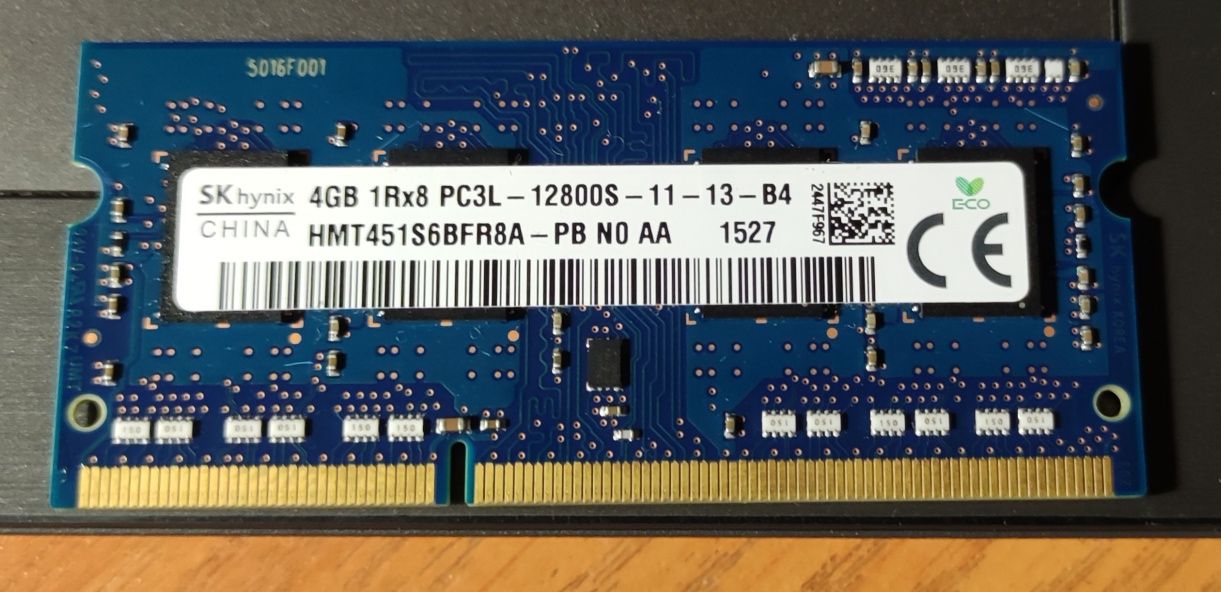 Модуль пам'яті для ноутбука SoDIMM DDR3L 4GB 1600 MHz Hynix (HMT451S6B