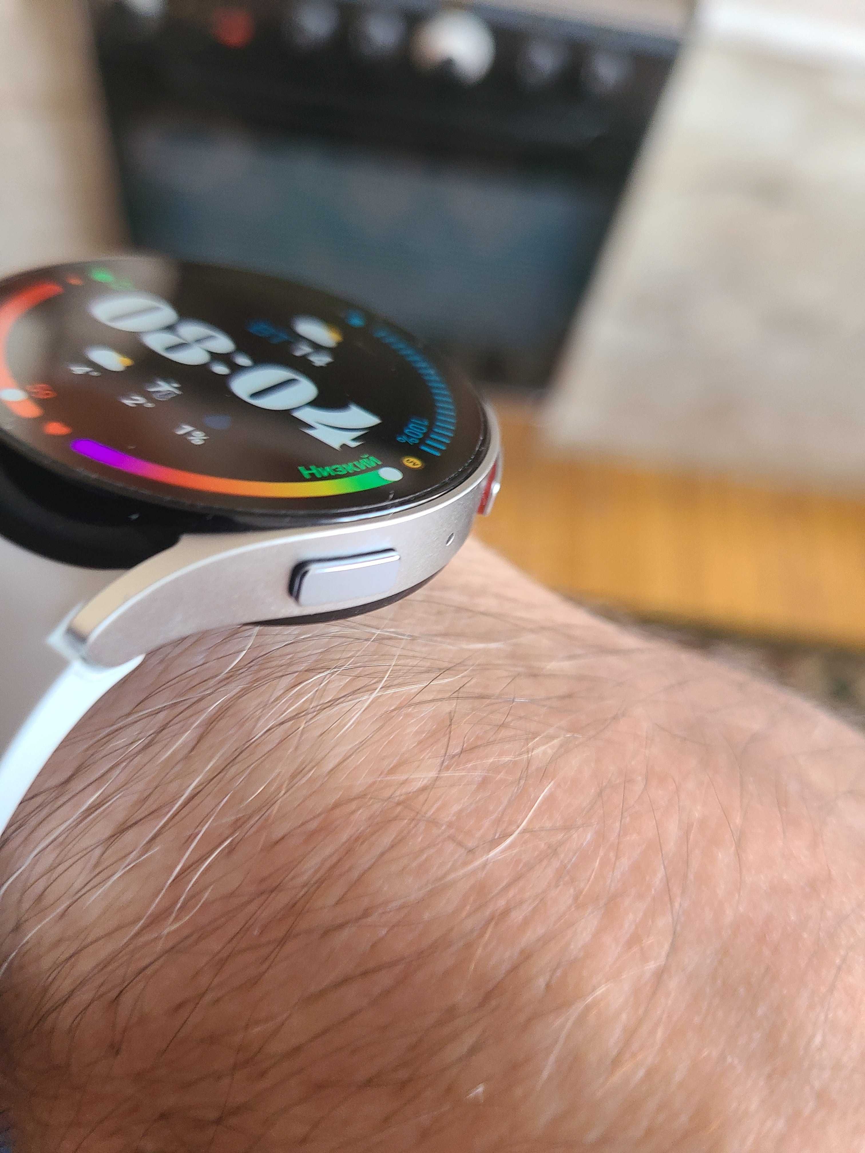 Samsung Galaxy Watch 6 44mm SM-R940