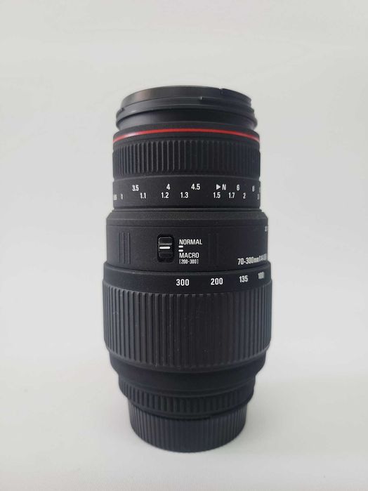 Lente Sigma 70-300mm f/4-5.6 APO DG Nikon