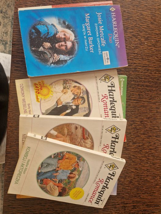 Książki Harlequin 7zt