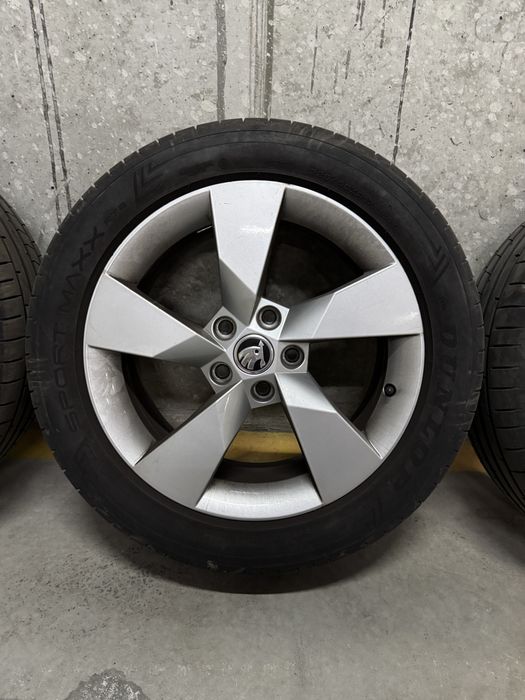 Диски Skoda Scout + Dunlop Sport MAXX RT 2 225/50 ZR17