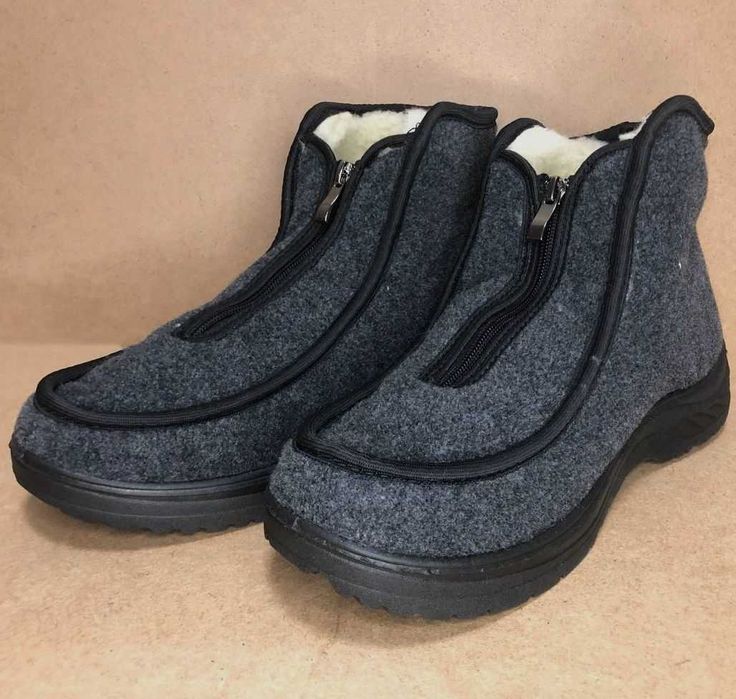 Войлочные мужские ботинки утепленные валенки с мехом серые бурки