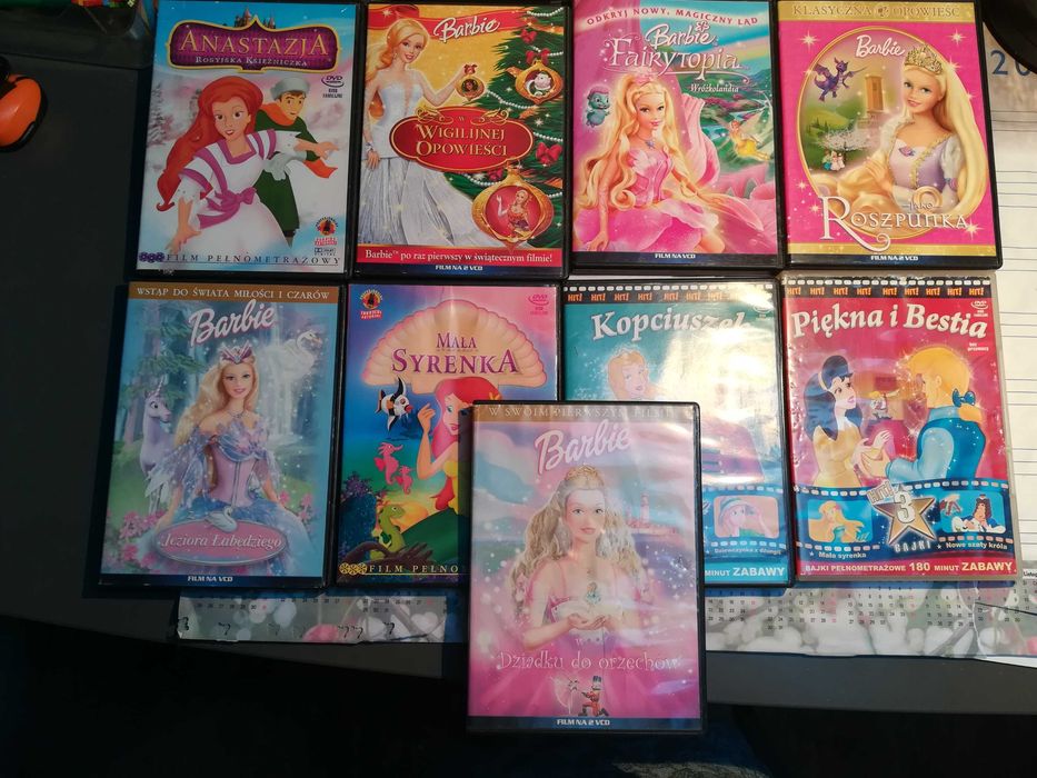 Kolekcja bajek o przygodach Barbie książka