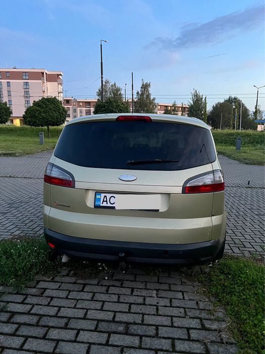 Продам 7 місне авто