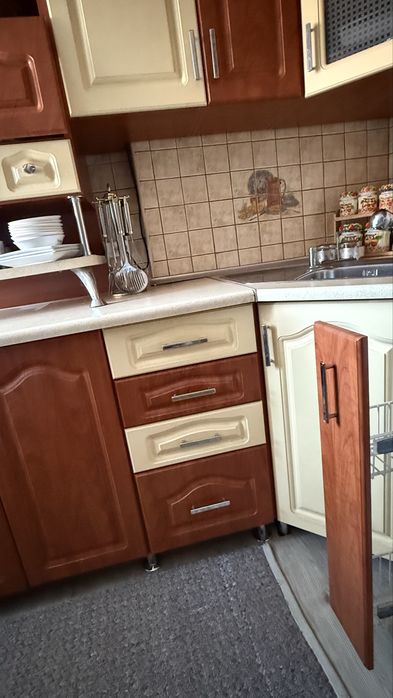 Kuchnia z drewna podswietlana