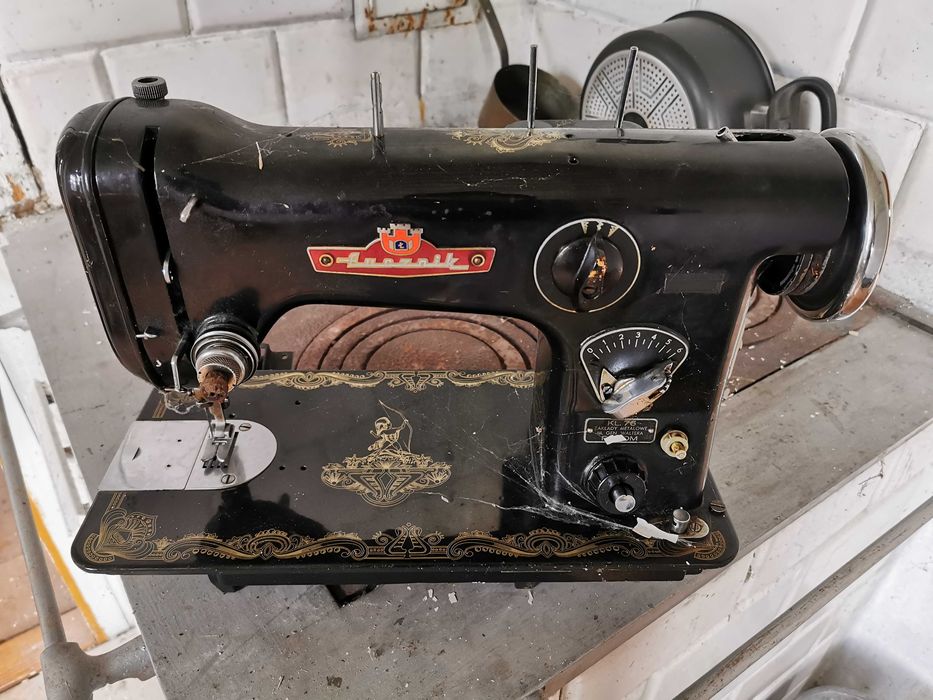 Maszyna do szycia Łucznik