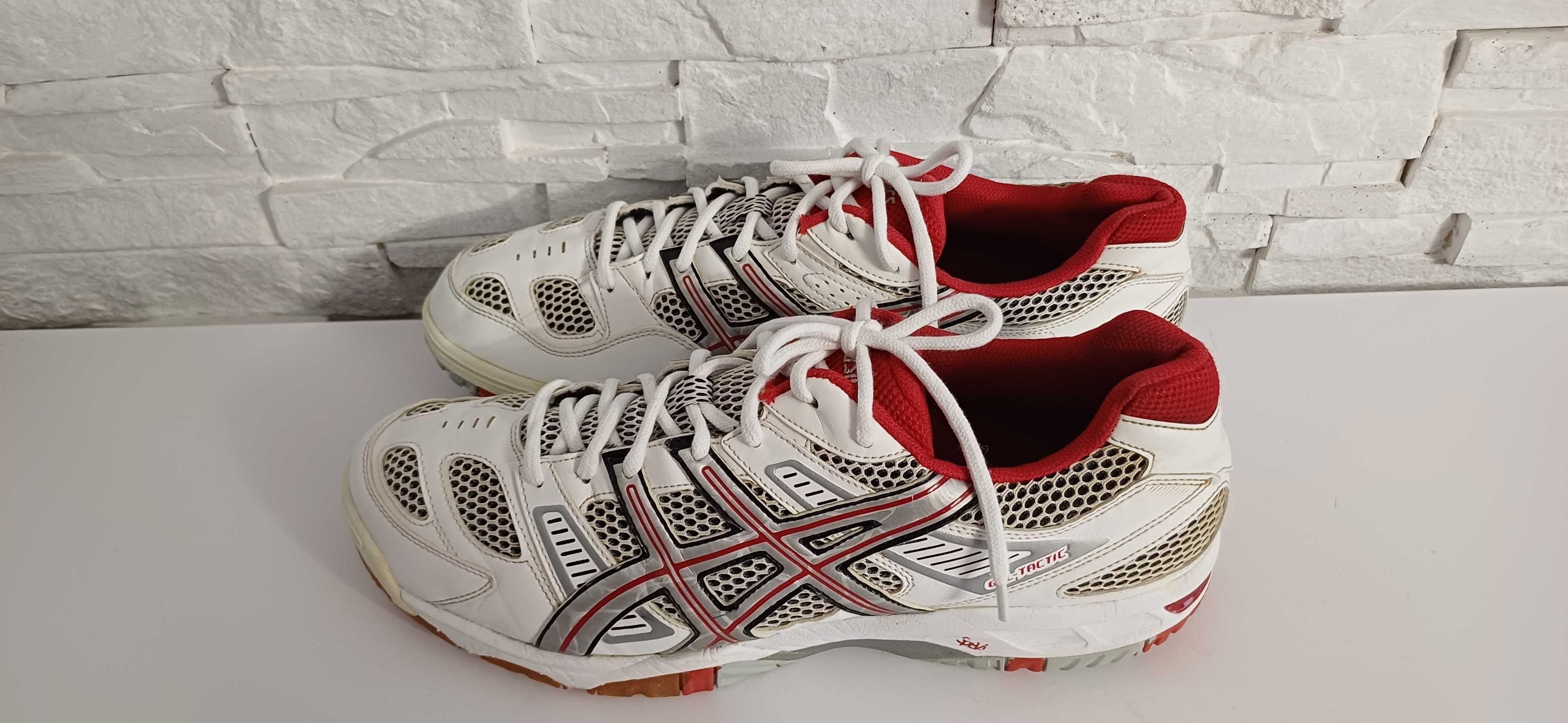 Buty ASICS GEL-TACTIC roz.48 wkł.30,5 cm.