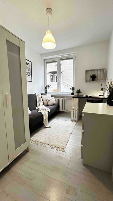 Pokój do wynajęcia we Wrzeszczu,ul.Kościuszki, tramwaj,3 wpółlokatorki