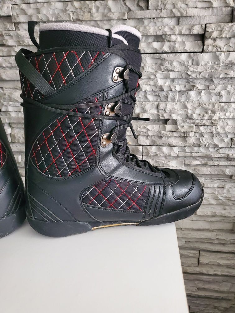 Buty snowboardowe,rozmiar 43,wkładka 28cm!